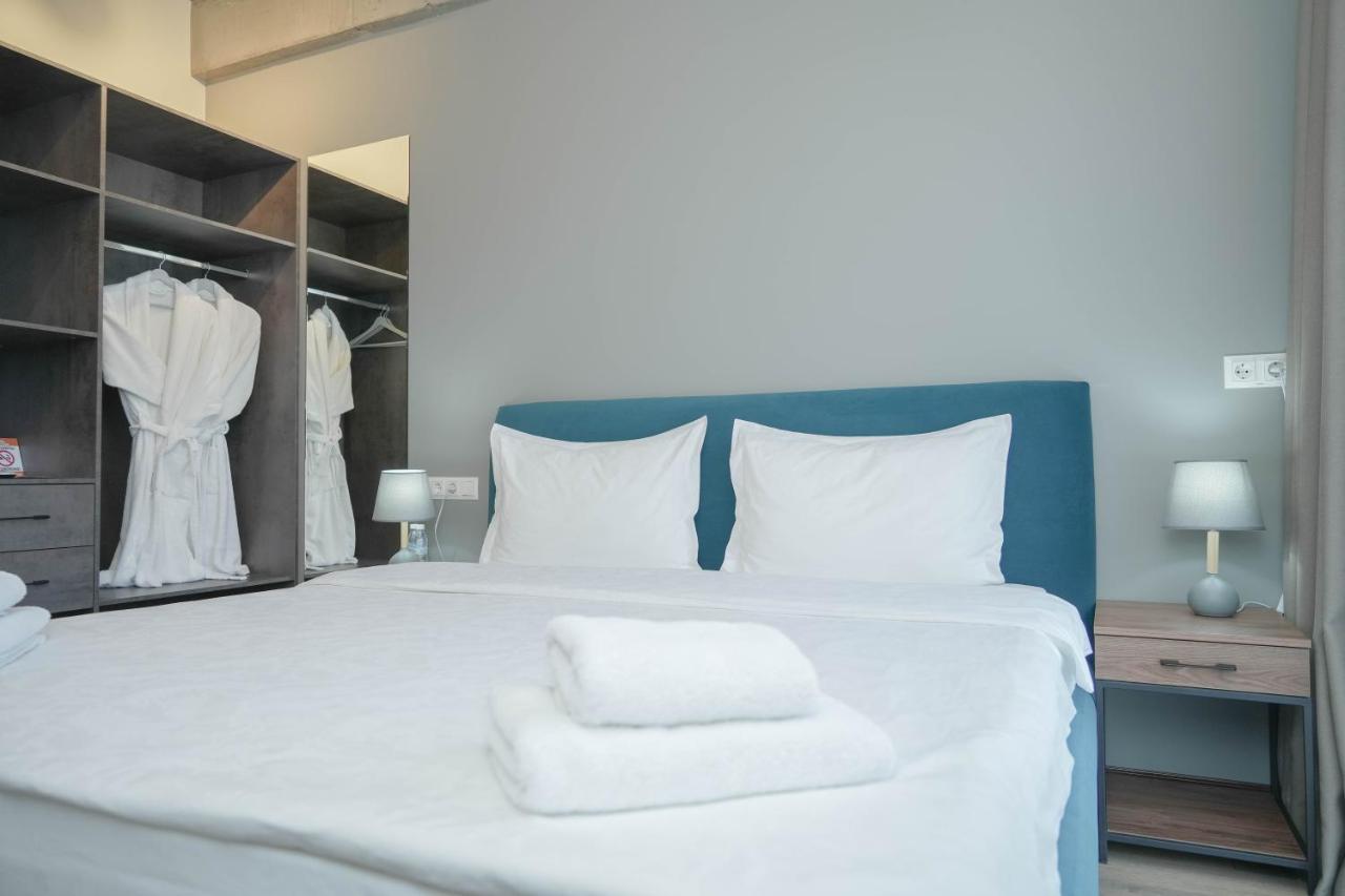 Gastello Hotel Бишкек Екстериор снимка