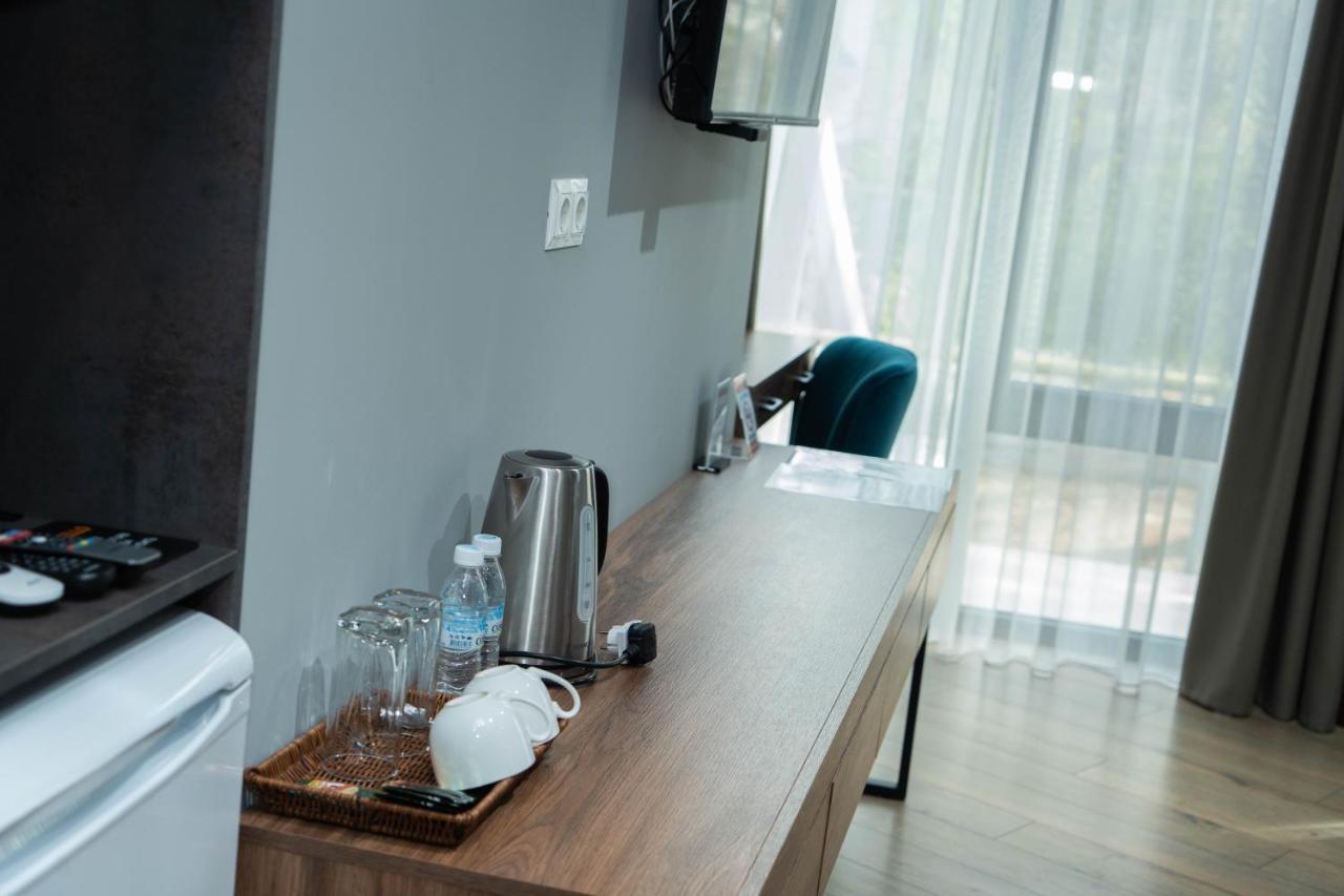 Gastello Hotel Бишкек Екстериор снимка