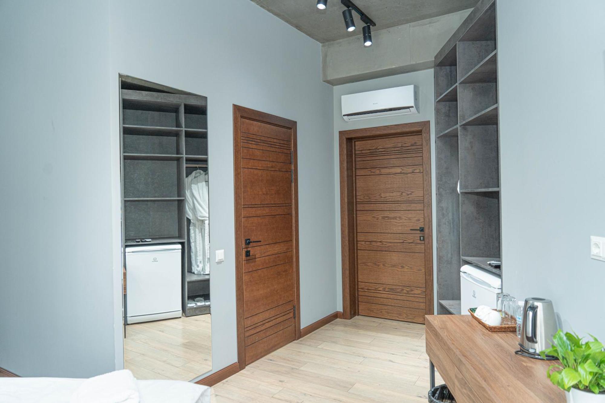 Gastello Hotel Бишкек Екстериор снимка